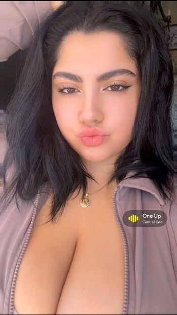 Full leaked Papasqrt page private photo