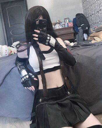 Full leaked Parasite ele private photo