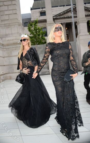 Full leaked Paris hilton page private photo