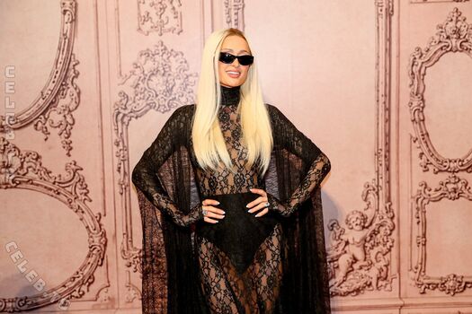Full leaked Paris hilton private photo