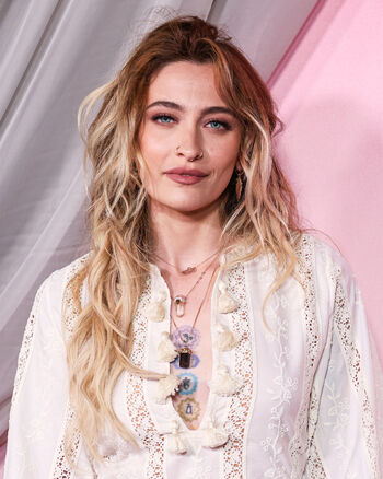 Full leaked Paris jackson private photo