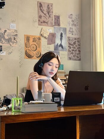 Full leaked Park soo young page private photo