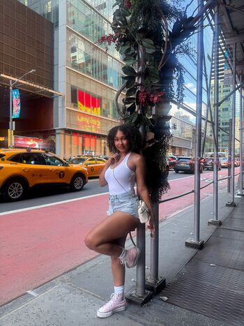 Full leaked Parker mckenna posey private photo