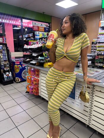 Full leaked Parker mckenna posey private photo