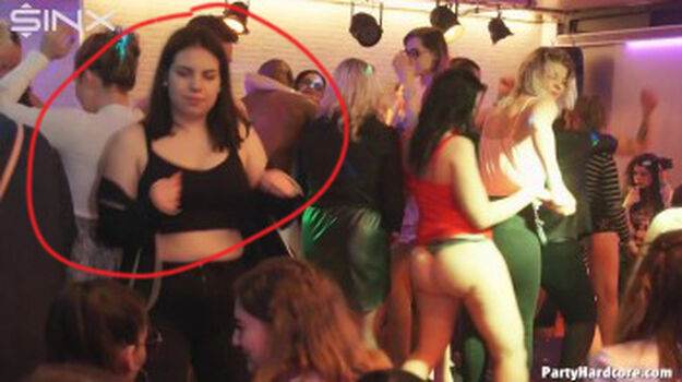 Full leaked Party hardcore model thread page private photo