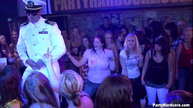 Full leaked Party hardcore page private photo