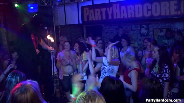 Full leaked Party hardcore page private photo