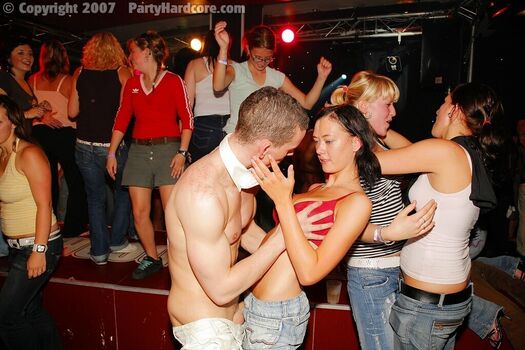 Full leaked Party hardcore private photo