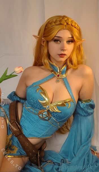 Full leaked Pastelmiiilk page private photo