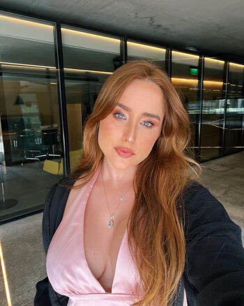 Full leaked Paula abath private photo
