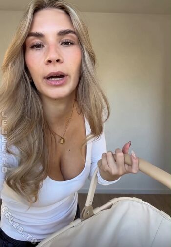 Paula Doeringer