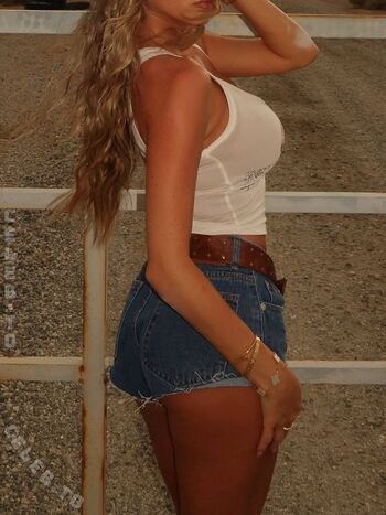 Full leaked Payton ramolla page private photo