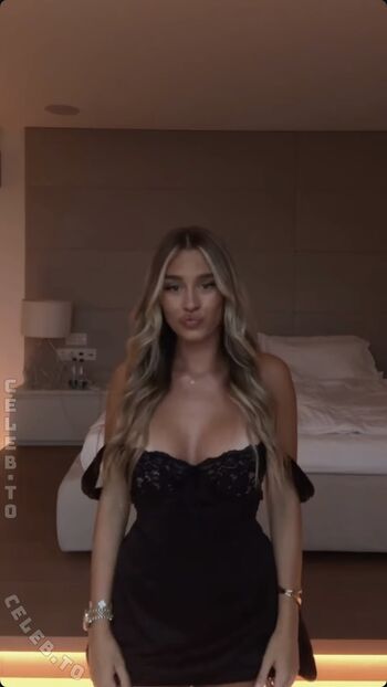 Full leaked Payton ramolla page private photo