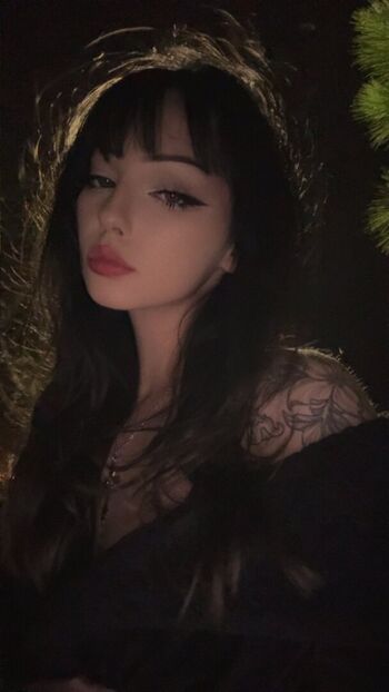 Full leaked Payxluna private photo