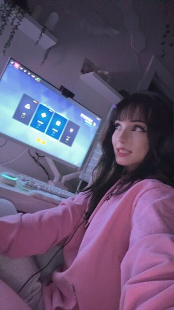 Full leaked Payxluna private photo