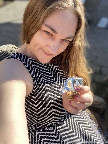 Full leaked Peach vanilla private photo