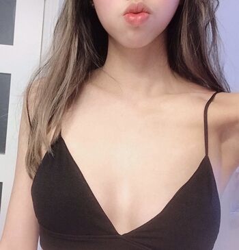 Full leaked Peachesntricia private photo