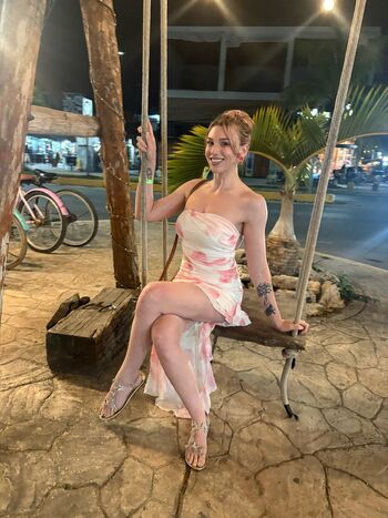 Full leaked Peachfyi page private photo
