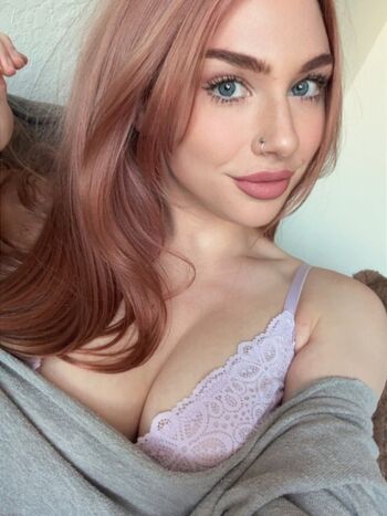 Full leaked Peachfyi private photo