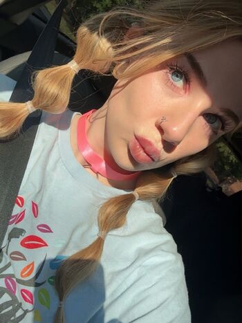 Full leaked Peachfyi private photo