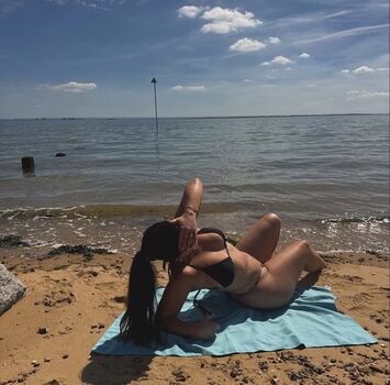 Full leaked Peachontherocks private photo