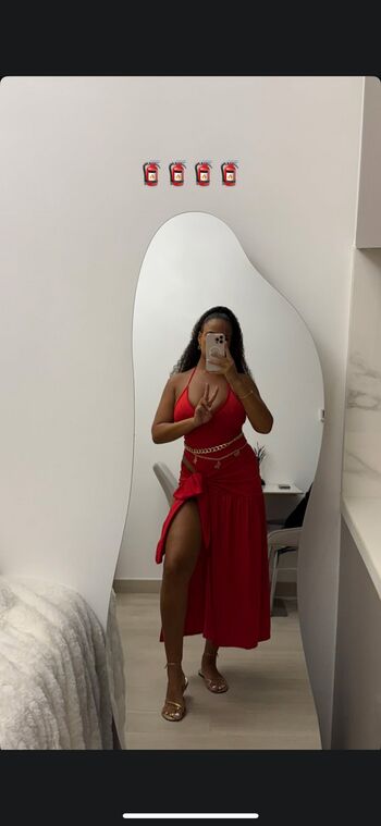 Peachy.mely