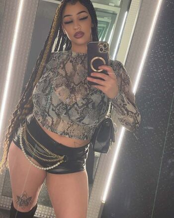 Full leaked Peachy star private photo