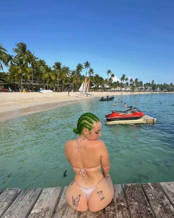 Full leaked Peachybaby private photo