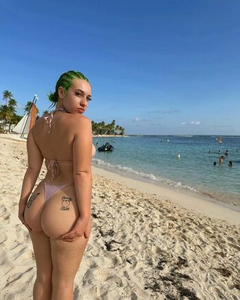 Full leaked Peachybaby private photo