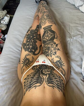 Full leaked Peachyemb private photo