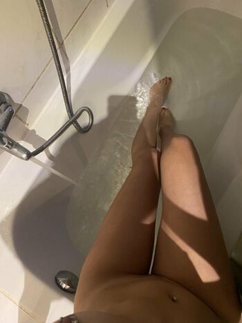 Full leaked Peachyleya private photo