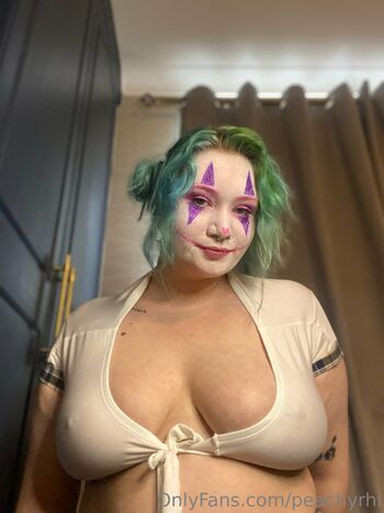 Full leaked Peachyrhi private photo