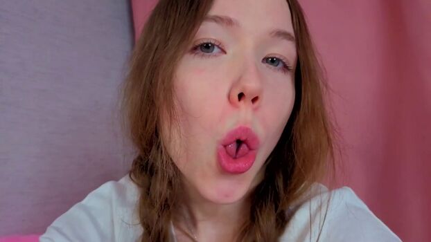 Full leaked Pearly peach private photo