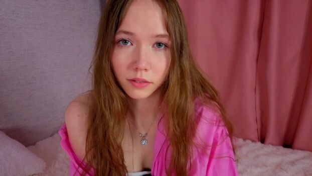 pearly_peach_