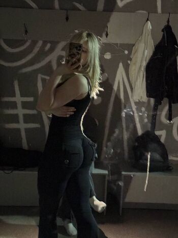 Full leaked Pelememe page private photo