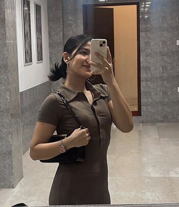 Full leaked Penjula page private photo