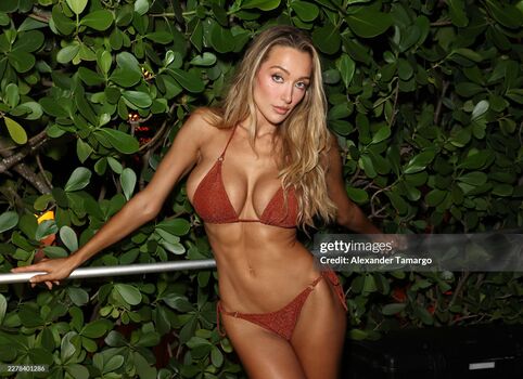 Full leaked Penny lane private photo