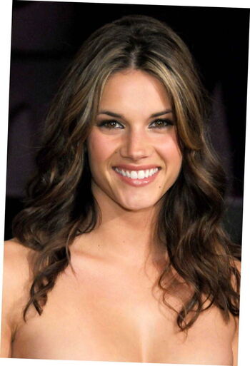 Full leaked Peregrym private photo