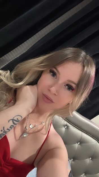 Full leaked Perfectlittlenina private photo