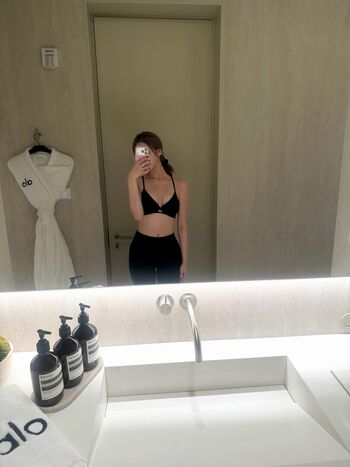 perksofisabelle