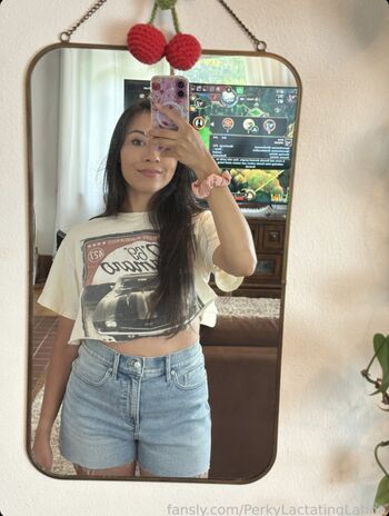 Full leaked Perkylactatinglatina private photo
