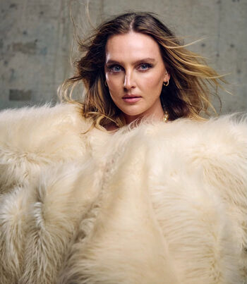 Full leaked Perrie edwards private photo