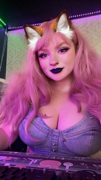 Full leaked Persephone page private photo
