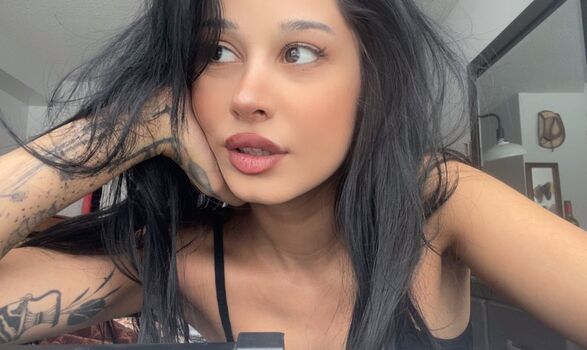 Full leaked Persian private photo