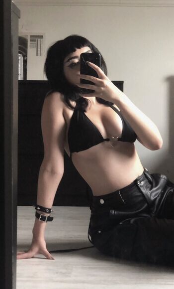 Full leaked Persian private photo