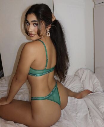 Full leaked Persian page private photo