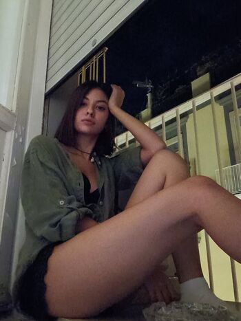 Full leaked Petalfed private photo