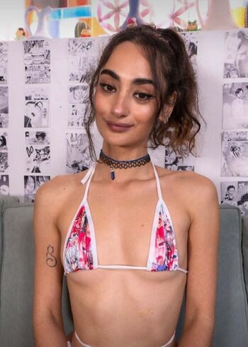 Full leaked Petite nikky private photo