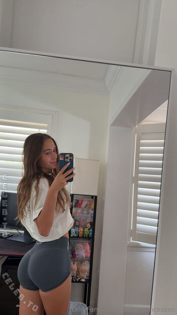 Full leaked Petite princessxo private photo