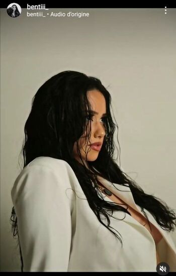 Full leaked Petitebruneone private photo